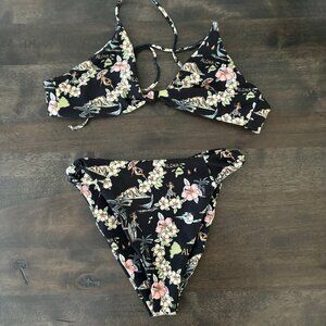 Skatie Swim Aloha Print - Sarah Top Salty Bottoms